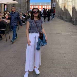 Meet your Posher, Casey